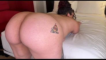 Casting Curvy: Trainer Says “Don’t Worry Working Out Naked Is The Best Way”