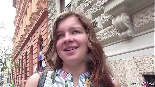 GERMAN SCOUT – ARSCHFICK fuer TEENY RENATA FOX BEI ECHTEM STRASSEN CASTING FUER TASCHENGELD