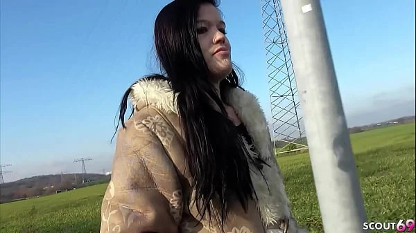 GERMAN SCOUT – DEUTSCHES GOTHIC TEEN FICKT FREMD BEI FAKE MODEL JOB IN BERLIN